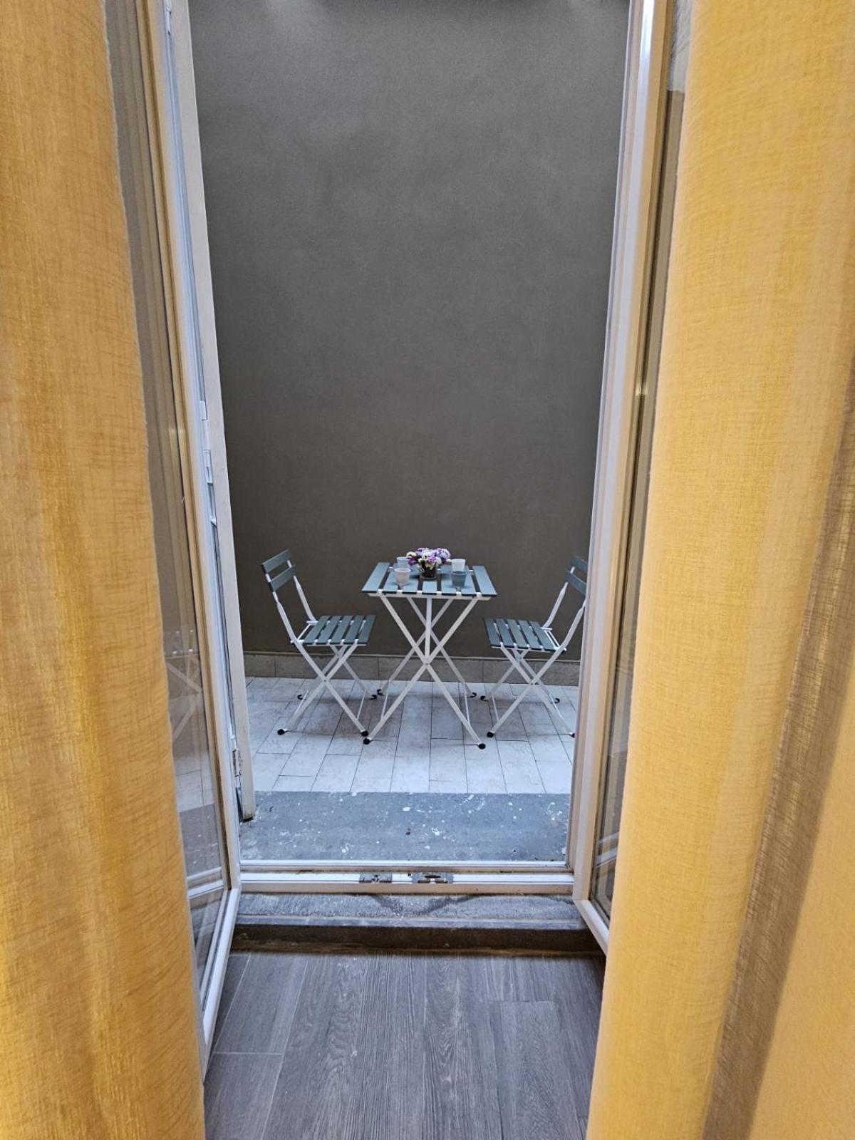 Napoli The Charme Bed and Breakfast Eksteriør billede