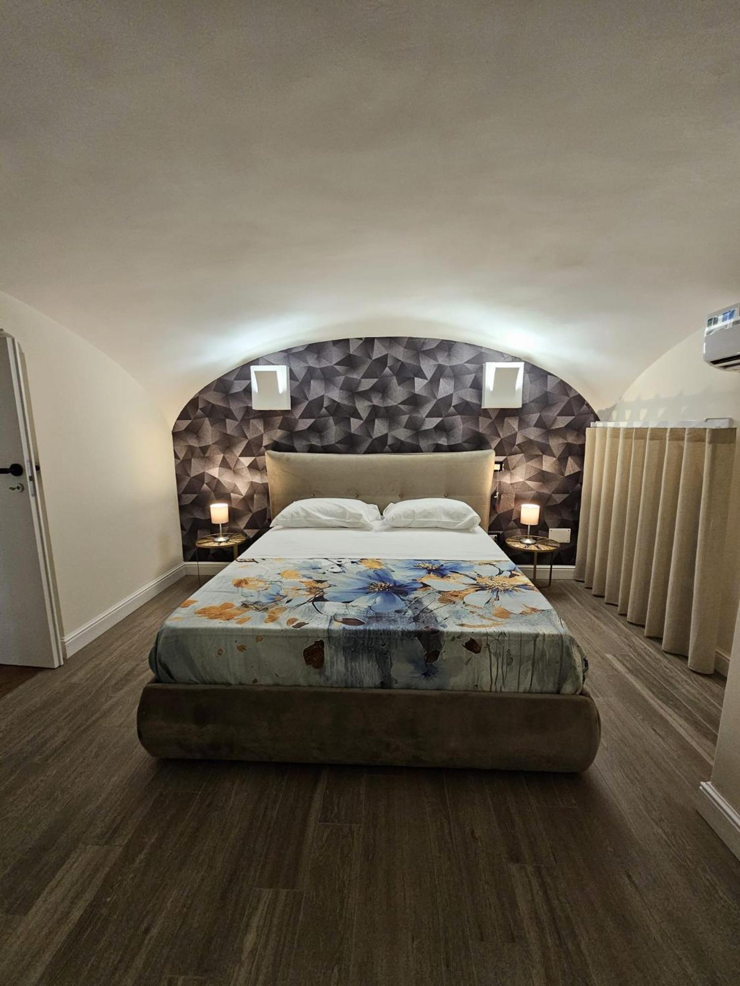 Napoli The Charme Bed and Breakfast Eksteriør billede