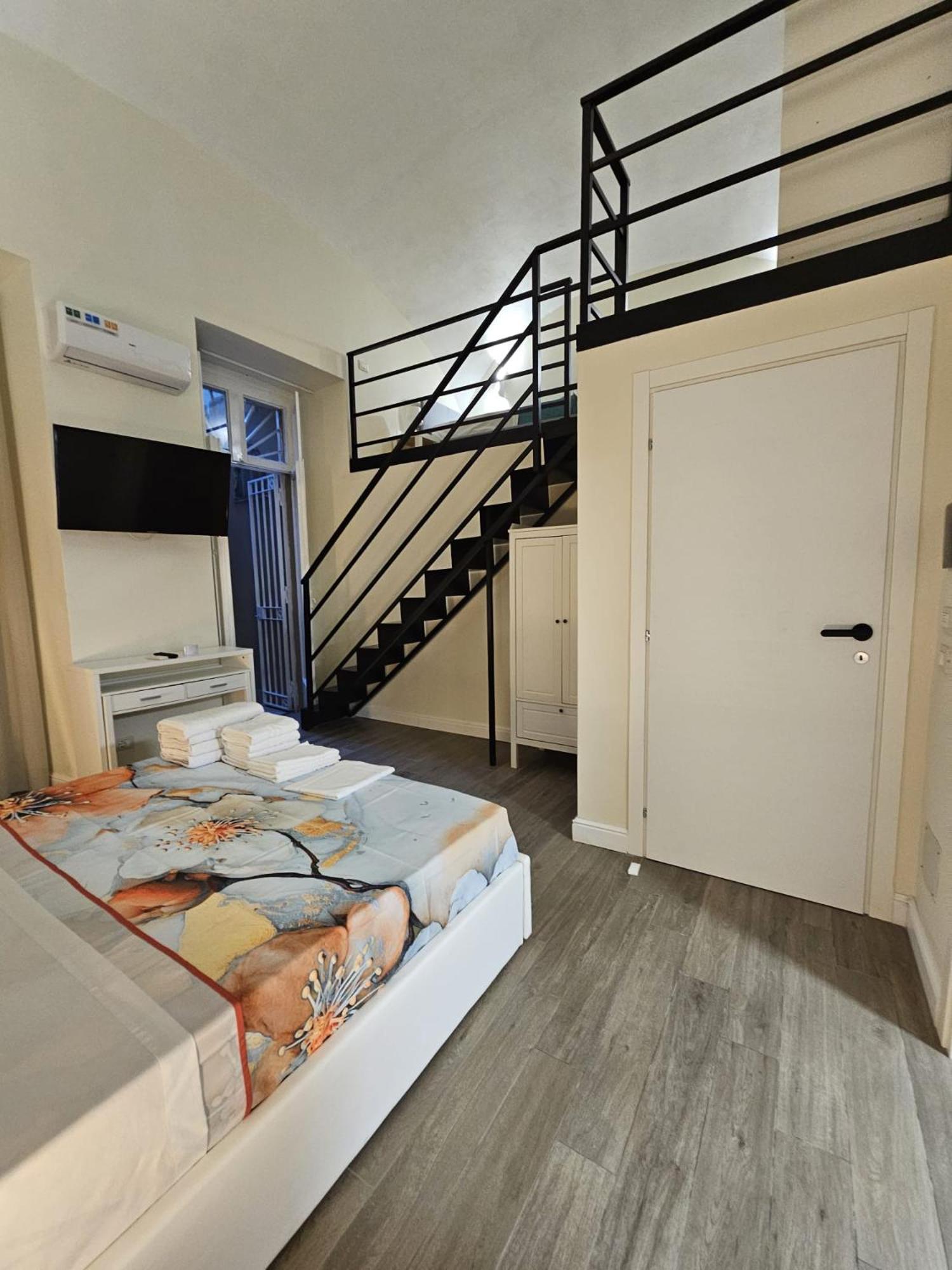 Napoli The Charme Bed and Breakfast Eksteriør billede