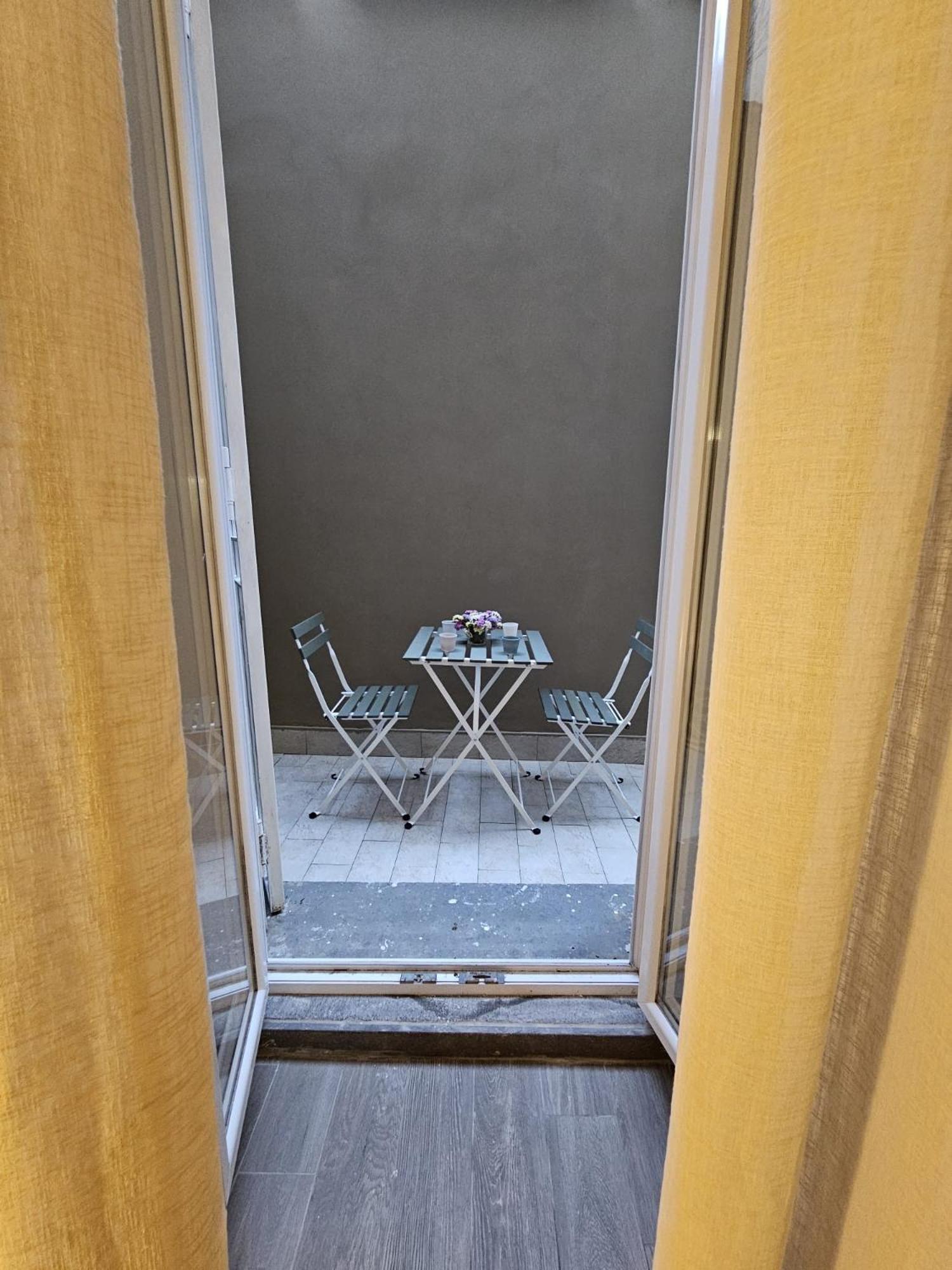 Napoli The Charme Bed and Breakfast Eksteriør billede